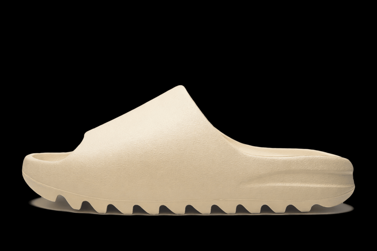 Zeezy slides - SUPPLIER - Freshstock