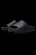 Zeezy slides - SUPPLIER - Freshstock